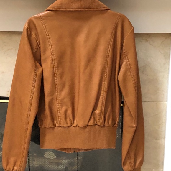 Beautiful caramel colored Charlotte Russe jacket! - Picture 4 of 5